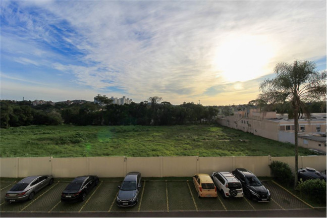 Imóvel com 2 Quartos à Venda,  em Vila Nova - Porto Alegre