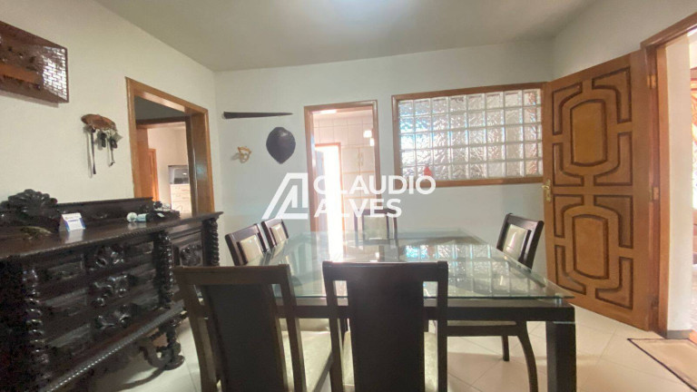 Imagem Casa com 4 Quartos à Venda, 392 m² em Jardim Cruzeiro - Feira De Santana