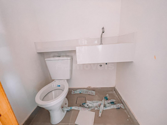 Imagem Casa com 3 Quartos à Venda, 131 m² em Portais (polvilho) - Cajamar