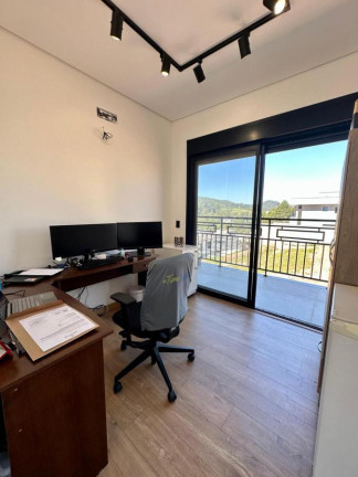 Imagem Casa com 4 Quartos à Venda, 283 m² em Colinas Da Anhangüera - Santana De Parnaíba Imagem Casa com 4 Quartos à Venda, 283 m² em Colinas Da Anhangüera - Santana De Parnaíba