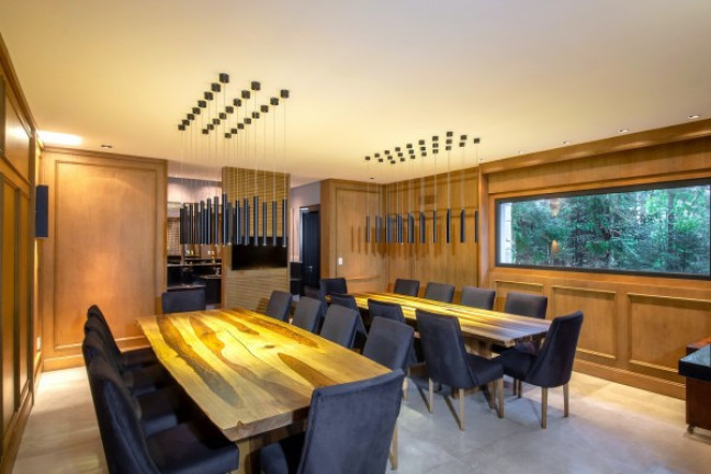 Imagem Apartamento com 3 Quartos à Venda, 319 m² em Planalto - Gramado