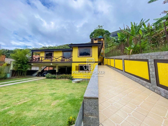 Imagem Casa com 3 Quartos à Venda, 170 m² em Caleme - Teresópolis Imagem Casa com 3 Quartos à Venda, 170 m² em Caleme - Teresópolis