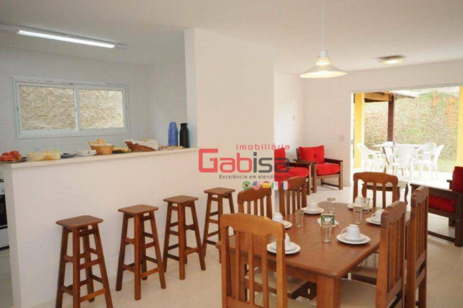 Imagem Casa com 4 Quartos à Venda, 300 m² em Ferradura - Armação Dos Búzios Imagem Casa com 4 Quartos à Venda, 300 m² em Ferradura - Armação Dos Búzios