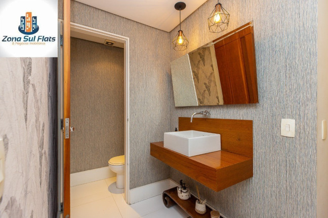 Imagem Casa com 3 Quartos à Venda, 220 m² em Vila Tramontano - São Paulo