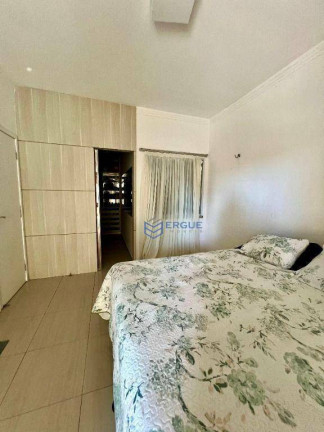 Imagem Casa com 4 Quartos à Venda, 160 m² em Cidade Dos Funcionários - Fortaleza Imagem Casa com 4 Quartos à Venda, 160 m² em Cidade Dos Funcionários - Fortaleza