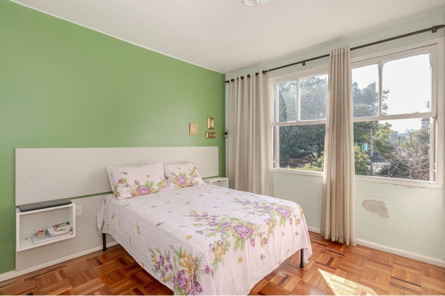 Imagem Apartamento com 2 Quartos à Venda, 73 m² em Santana - Porto Alegre