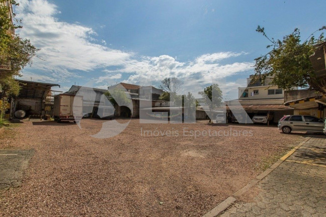 Imagem Imóvel Comercial à Venda, 2.379 m² em São Geraldo - Porto Alegre Imagem Imóvel Comercial à Venda, 2.379 m² em São Geraldo - Porto Alegre