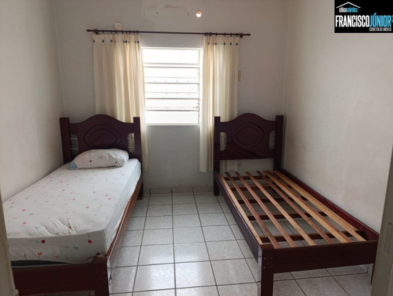 Imagem Casa com 4 Quartos à Venda, 366 m² em Setor Coimbra - Goiânia Imagem Casa com 4 Quartos à Venda, 366 m² em Setor Coimbra - Goiânia
