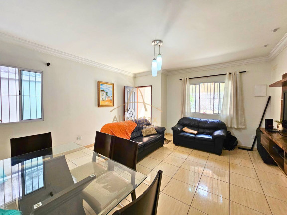 Imagem Casa com 3 Quartos à Venda, 151 m² em Jardim D'abril - Osasco Imagem Casa com 3 Quartos à Venda, 151 m² em Jardim D'abril - Osasco