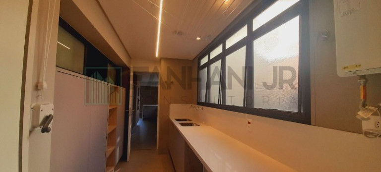 Imagem Imóvel com 3 Quartos à Venda, 190 m² em Itaim Bibi - São Paulo