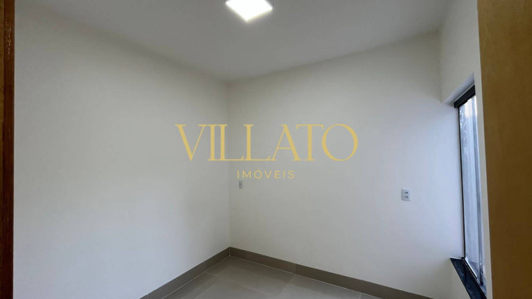 Imagem Casa com 3 Quartos à Venda, 150 m² em Residencial Brisas Da Mata - Goiânia Imagem Casa com 3 Quartos à Venda, 150 m² em Residencial Brisas Da Mata - Goiânia