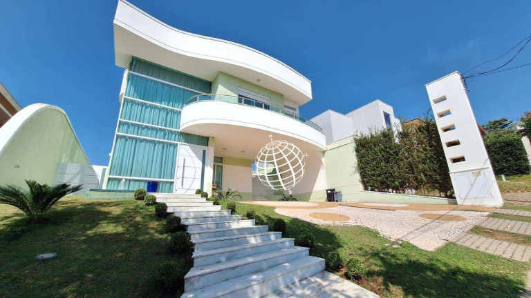 Casa com 3 Quartos à Venda, 324 m² em Condomínio Figueira Garden - Atibaia