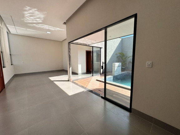 Imagem Casa com 3 Quartos à Venda, 161 m² em Residencial San Marino - Senador Canedo