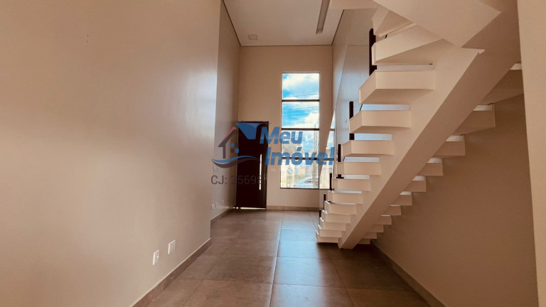 Imagem Casa com 3 Quartos à Venda, 204 m² em Residencial Villa Suiça - Cidade Ocidental Imagem Casa com 3 Quartos à Venda, 204 m² em Residencial Villa Suiça - Cidade Ocidental