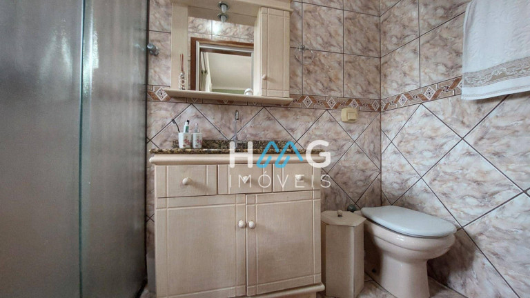 Imagem Casa com 3 Quartos à Venda, 200 m² em Meia Praia - Itapema Imagem Casa com 3 Quartos à Venda, 200 m² em Meia Praia - Itapema
