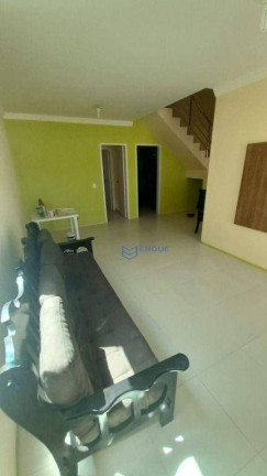Imagem Casa com 4 Quartos à Venda, 176 m² em Lagoa Redonda - Fortaleza Imagem Casa com 4 Quartos à Venda, 176 m² em Lagoa Redonda - Fortaleza