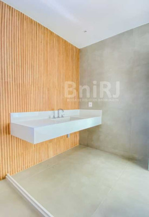 Imagem Casa com 5 Quartos à Venda, 600 m² em Barra Da Tijuca - Rio De Janeiro Imagem Casa com 5 Quartos à Venda, 600 m² em Barra Da Tijuca - Rio De Janeiro