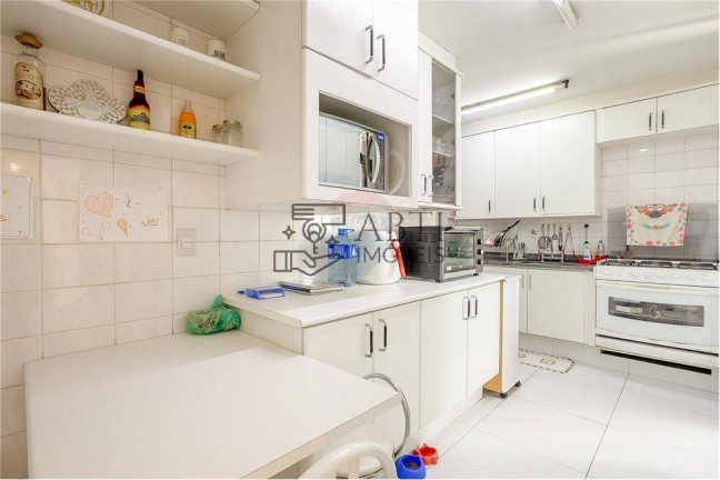Imagem Apartamento com 3 Quartos à Venda, 100 m² em Moema - São Paulo