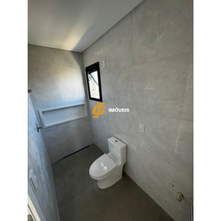 Imagem Casa com 3 Quartos à Venda, 251 m² em Caledônia - Camboriú Imagem Casa com 3 Quartos à Venda, 251 m² em Caledônia - Camboriú
