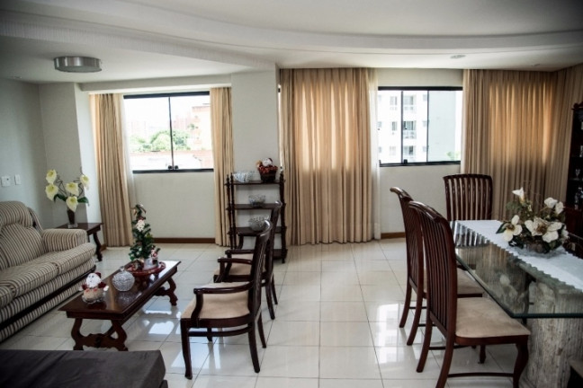 Imagem Apartamento com 3 Quartos à Venda, 178 m² em Lagoa Nova - Natal