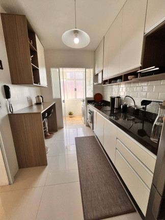 Imagem Apartamento com 2 Quartos à Venda, 76 m² em Abraão - Florianópolis
