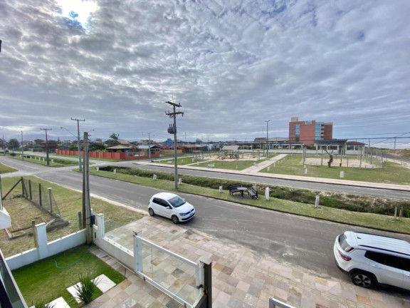 Imagem Casa com 4 Quartos à Venda, 199 m² em Araçá - Capao Da Canoa Imagem Casa com 4 Quartos à Venda, 199 m² em Araçá - Capao Da Canoa