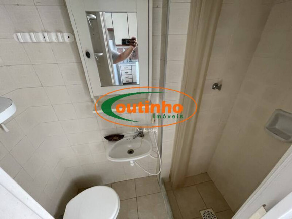 Imagem Apartamento com 2 Quartos à Venda, 60 m² em Tijuca - Rio De Janeiro