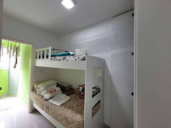 Imagem Apartamento com 4 Quartos à Venda, 105 m² em Pitangueiras - Guarujá