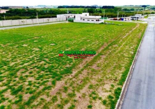 Terreno em Condomínio à Venda, 250 m² em Eugênio De Mello - São José Dos Campos