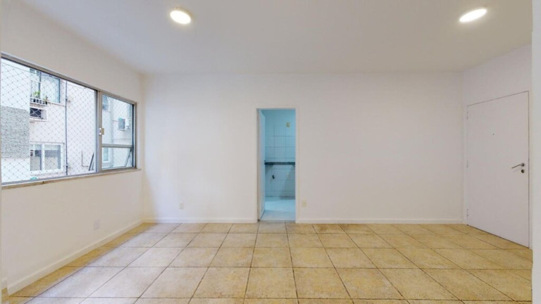 Imagem Imóvel com 2 Quartos à Venda, 79 m² em Lagoa - Rio De Janeiro Imagem Imóvel com 2 Quartos à Venda, 79 m² em Lagoa - Rio De Janeiro