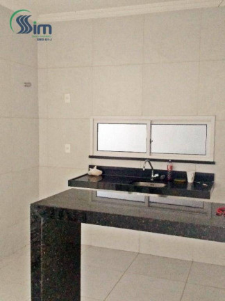 Imagem Casa com 3 Quartos à Venda, 175 m² em Sapiranga - Fortaleza