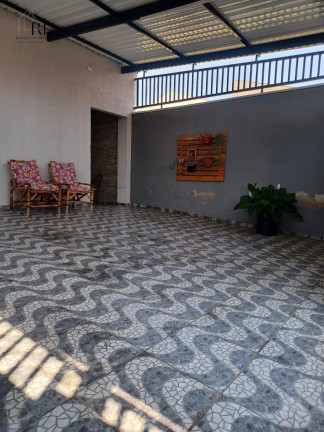 Imagem Casa com 2 Quartos à Venda, 126 m² Imagem Casa com 2 Quartos à Venda, 126 m²