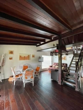 Imagem Casa com 3 Quartos à Venda, 508 m² em Praia Da Lagoinha - Ubatuba