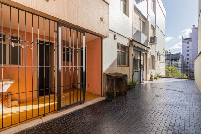 Imagem Imóvel com 3 Quartos à Venda, 105 m² em Menino Deus - Porto Alegre Imagem Imóvel com 3 Quartos à Venda, 105 m² em Menino Deus - Porto Alegre