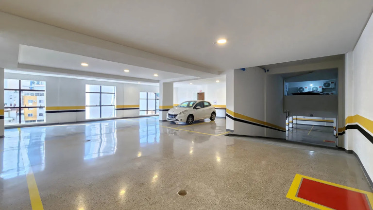 Imagem Apartamento com 3 Quartos à Venda, 110 m² em Pioneiros - Balneário Camboriú