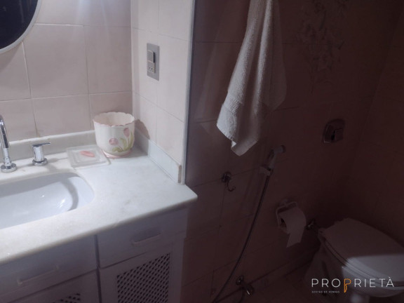 Imagem Apartamento com 3 Quartos à Venda, 105 m² em Copacabana - Rio De Janeiro Imagem Apartamento com 3 Quartos à Venda, 105 m² em Copacabana - Rio De Janeiro