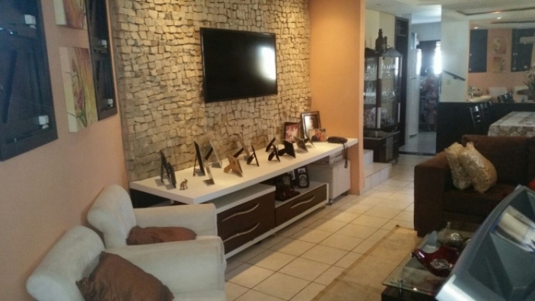 Casa com 4 Quartos à Venda, 215 m² em Nova Parnamirim - Parnamirim