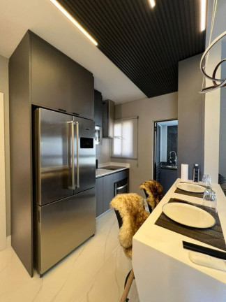 Imagem Apartamento com 3 Quartos à Venda, 135 m² em Centro - Balneário Camboriú Imagem Apartamento com 3 Quartos à Venda, 135 m² em Centro - Balneário Camboriú