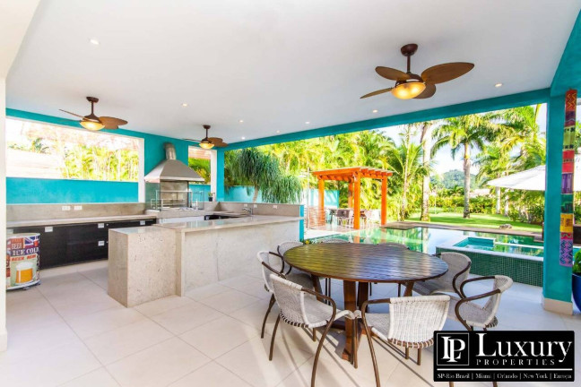 Imagem Casa com 8 Quartos à Venda, em Tabatinga - Caraguatatuba Imagem Casa com 8 Quartos à Venda, em Tabatinga - Caraguatatuba