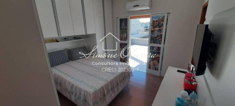 Imagem Sobrado com 3 Quartos à Venda, 330 m² em Piracangaguá - Taubaté