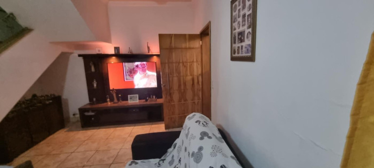 Imagem Casa com 4 Quartos à Venda, 107 m² em Ramos - Rio De Janeiro
