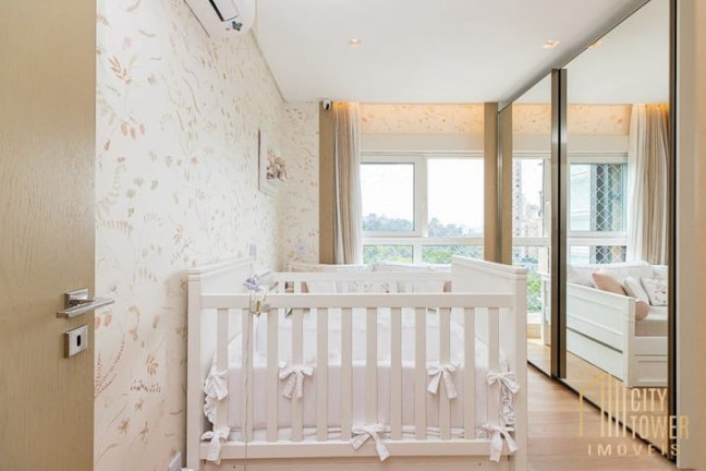 Imagem Apartamento com 3 Quartos à Venda, 229 m² em Ibirapuera - São Paulo Imagem Apartamento com 3 Quartos à Venda, 229 m² em Ibirapuera - São Paulo