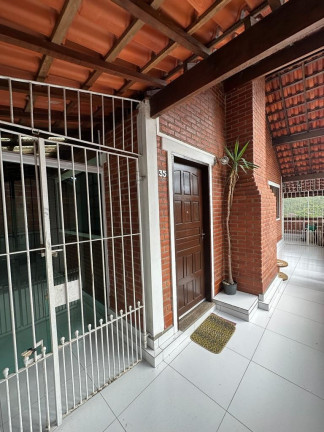 Imagem Sobrado com 3 Quartos à Venda, 215 m² em Clube Dos Oficiais - Suzano Imagem Sobrado com 3 Quartos à Venda, 215 m² em Clube Dos Oficiais - Suzano