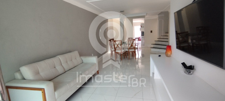 Imagem Casa com 5 Quartos à Venda, 175 m² em Edson Queiroz - Fortaleza Imagem Casa com 5 Quartos à Venda, 175 m² em Edson Queiroz - Fortaleza