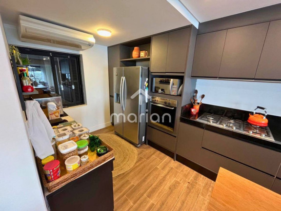 Imagem Sobrado com 6 Quartos à Venda, 450 m² em Centro - Balneário Piçarras Imagem Sobrado com 6 Quartos à Venda, 450 m² em Centro - Balneário Piçarras