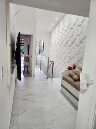 Imagem Casa com 4 Quartos à Venda, 230 m² em Itapuã - Salvador Imagem Casa com 4 Quartos à Venda, 230 m² em Itapuã - Salvador