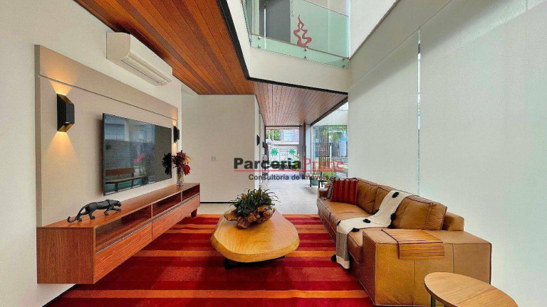 Imagem Casa com 5 Quartos à Venda, 325 m² em Riviera Módulo 24 - Bertioga Imagem Casa com 5 Quartos à Venda, 325 m² em Riviera Módulo 24 - Bertioga