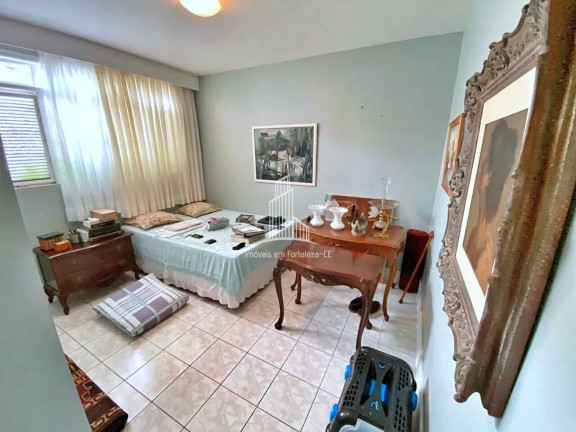 Imagem Casa com 4 Quartos à Venda, 155 m² em Engenheiro Luciano Cavalcante - Fortaleza