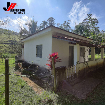Imagem Chácara com 2 Quartos à Venda, 16 m² em área Rural De Guaratinguetá - Guaratinguetá