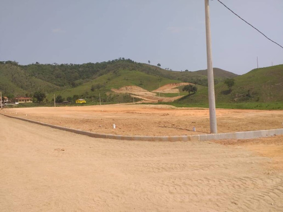 Imagem Terreno à Venda, 360 m² em Rio Bonito Imagem Terreno à Venda, 360 m² em Rio Bonito